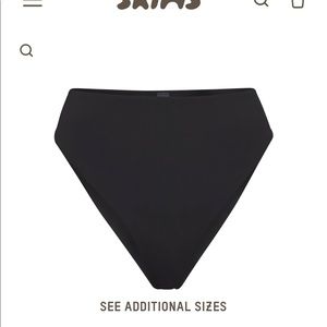 SKIMS MID WAIST BOTTOMS
